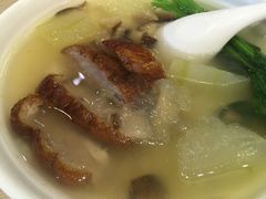 -佰搭果·广式茶餐厅(西华路店)