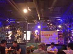大堂-问渔烤鱼(回龙观总店)
