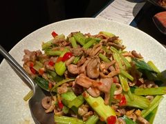 -山石榴·贵州菜(陆家嘴中心店)