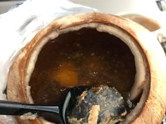 泰式椰皇炖乌鸡汤-陈鹏鹏潮汕菜(宝安机场T3航站楼店)