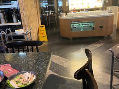 -重庆九记老火锅(广场店)