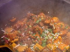 -山河屯铁锅炖(哈西站店)