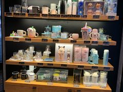 零售区-星巴克(上海浦东禹悦汇店)