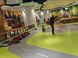 -MELAND CLUB亲子乐园•派对(虹桥万象城店)