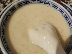 民国美龄粥-南京大牌档(凯德大峡谷店)
