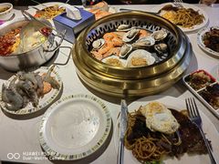 -鸿通城购物中心