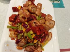 香辣肥肠-添福来墨鱼饺子 · 海鲜东北菜(大连星海·黄浦路店)