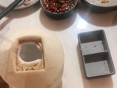 -喃喃椰·糟粕醋·椰子鸡火锅(七堡花园店)