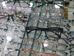 -罗创丹阳眼镜(童卫路店)