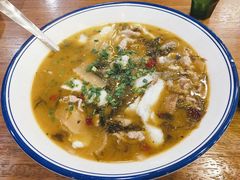 酸汤牛柳鱼-村外有星光小食铺(解放碑1089店)