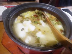 -周鱼小馆石锅酸菜鱼(活力汇店)