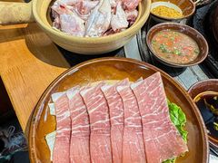 -阿山卓·野生菌火锅·纳西火塘烤肉