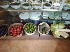 -三锅莊·牦牛肉火锅·香格里拉特色藏餐宴请餐厅(菱角塘路店)