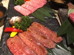 -炼火烤肉店