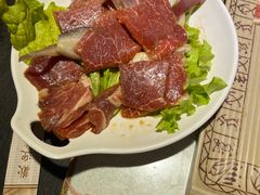-七甲山烤肉(长白山奇石山珍根艺一条街店)