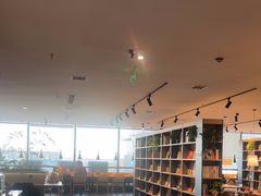 -魔方城市书房(中街益田店)