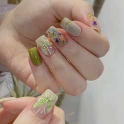 点击看大图 -1T·1M 日式美甲美睫
