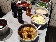 -黔有有贵州酸汤夺夺粉火锅(五味十字店)