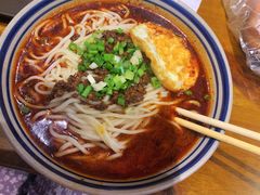 招牌传统麻辣面-聚合鑫东北熏酱熟食麻辣面(长阳店)