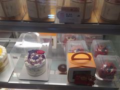 面包甜点陈列柜-BreadTalk面包新语·烘焙蛋糕(海珠丽影广场店)