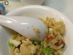 -新大咀港式茶餐厅(宝山万达店)