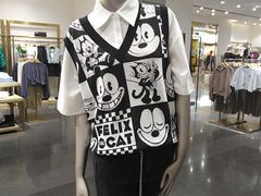 -URBAN REVIVO(济南世茂广场店)