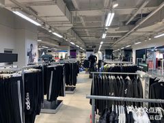 -华联商厦(火车站店)