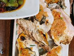 烤生蚝-庆峰烧烤·宴请必选·承诺不卖隔夜海鲜龙虾(合肥一店)