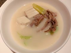 鸭架豆腐汤-金鸭季·北京烤鸭(深业上城店)