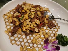 葱爆蒙古肉-刘胖子家常菜·蹄花焖藕(兴业店)