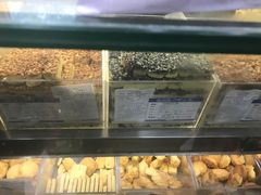 -上海哈尔滨食品厂(汇联商厦店)