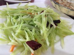 -溢心园香河肉饼总店