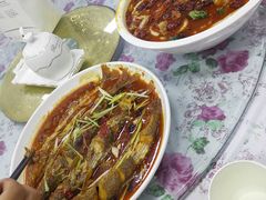 -青海特色美食小炒炕锅牦牛肉火锅