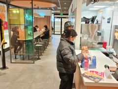 -麦当劳(百联西郊购物中心店)