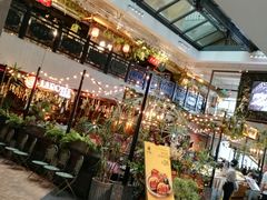 -查特花园美食广场(西单大悦城店)