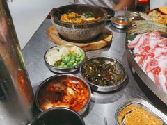 -哈哈碳都·牛肋条无限自助烤肉(台江万达店)