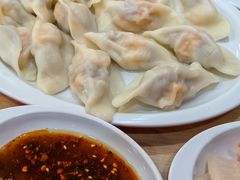 -新华贸购物中心(新华西道店)