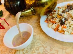 -维吾尔餐厅(宜山路店)