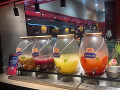 -芝小官毛肚火锅海鲜自助(苏州吴江区万宝店)