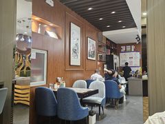 -高玛纳驴肉火烧(一世界店)