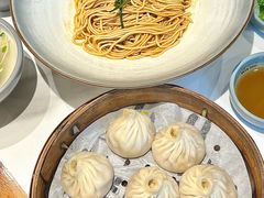 -馋三尺蟹粉小笼(人民广场店)