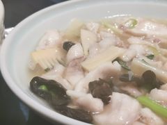 溜鱼片-梅飞酒家(名辉豪庭店)