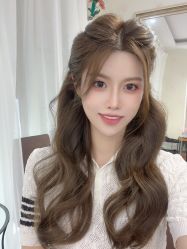 -红馆妆造(中央大街店)