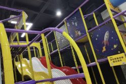 -蹦贝运动中心·蹦床·攀岩·闯关(龙岗店)