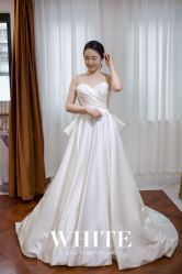 -纯色时光婚纱艺术馆WHITE