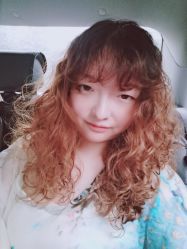 -Hair Co.一间沙龙
