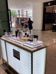 点击看大图 -奥伦纳素Erno Laszlo
