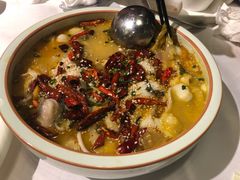 酸萝卜鱼汤-小厨娘淮扬菜(清江苏宁广场店)