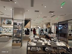 -hotwind热风(国际商场店)