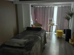 -鲸鱼妈妈月嫂/育婴师定制